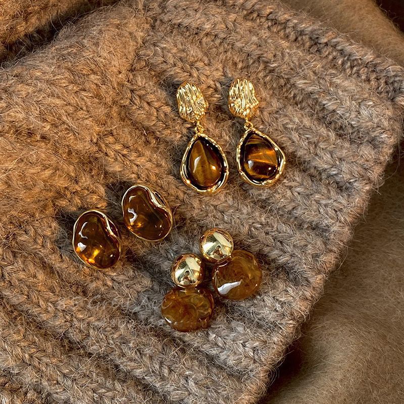 Antique Maillard Amber Stud Earrings For Women